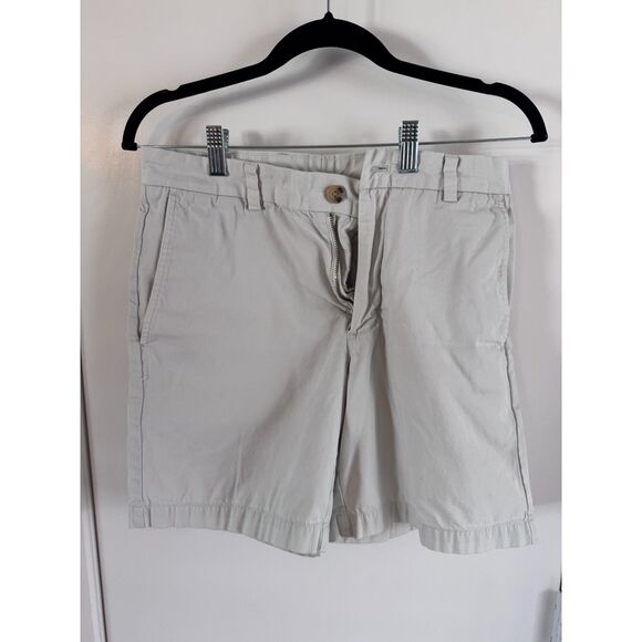 Vineyard Vines Breaker Shorts Khaki Size 30 7" inseam VGUC - Picture 1 of 4